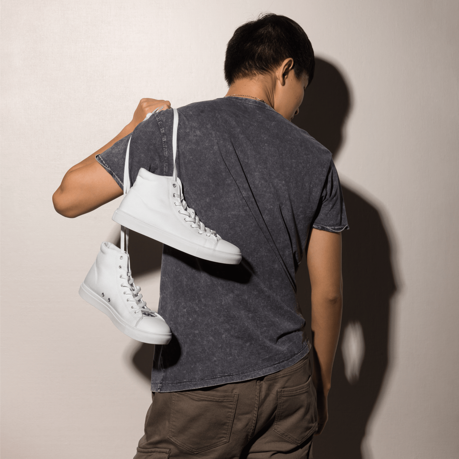COMMANDMENTS CLEAN SNEAKERS - COMMANDMENTS